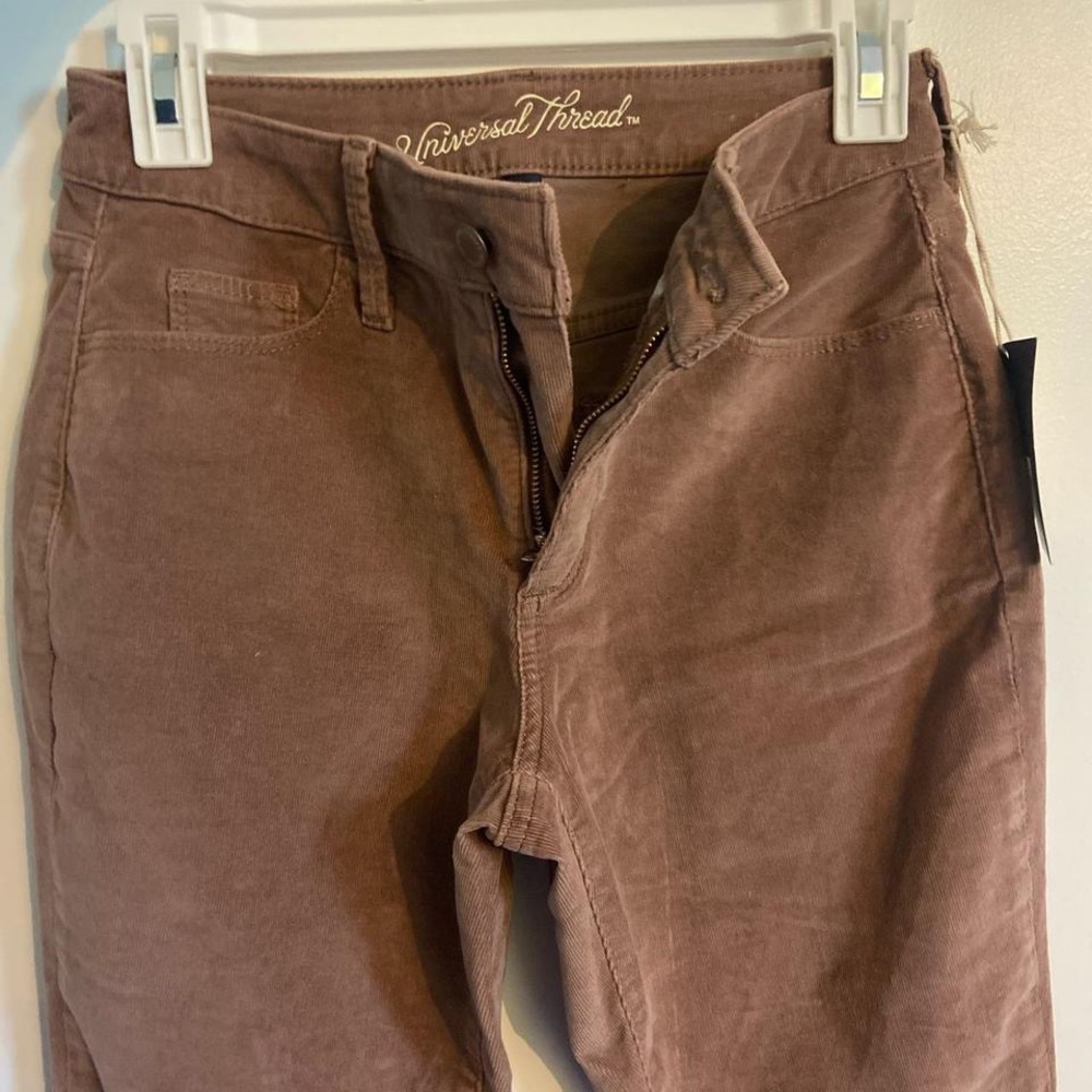 Good threads pinkish tan corduroy pants with tags